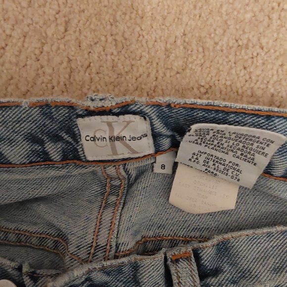 COPY - Vintage Calvin Klein jeans ladies size 8 distressed - Picture 2 of 3